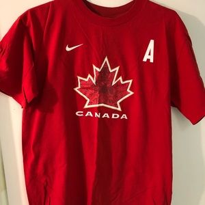 TEAM CANADA 2010 OLYMPIC GOLD SIDNEY CROSBY GOLDEN GOAL TSHIRT “A” RARE MEDIUM